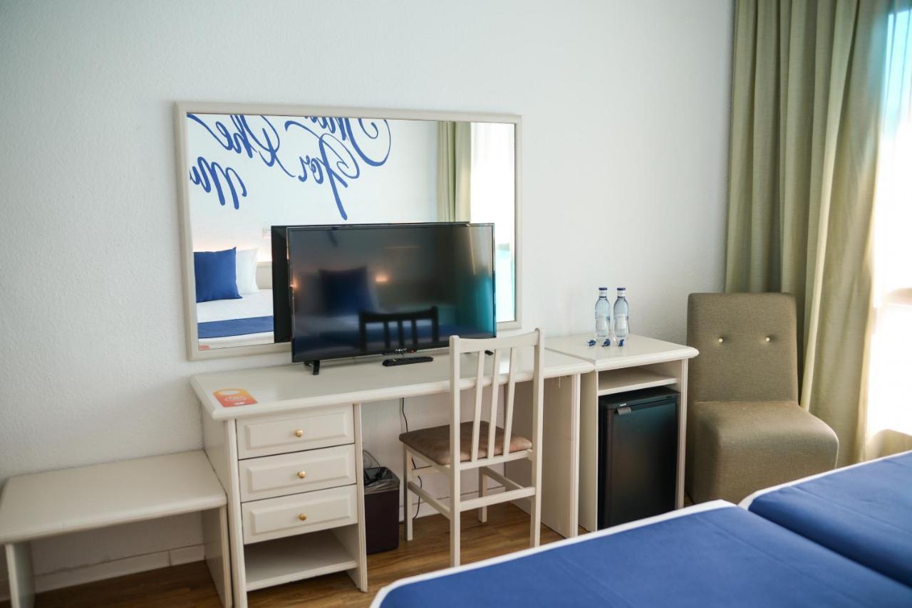 Lloret Vibe Affiliated By Fergus (Adults Only) Lloret de Mar Extérieur photo