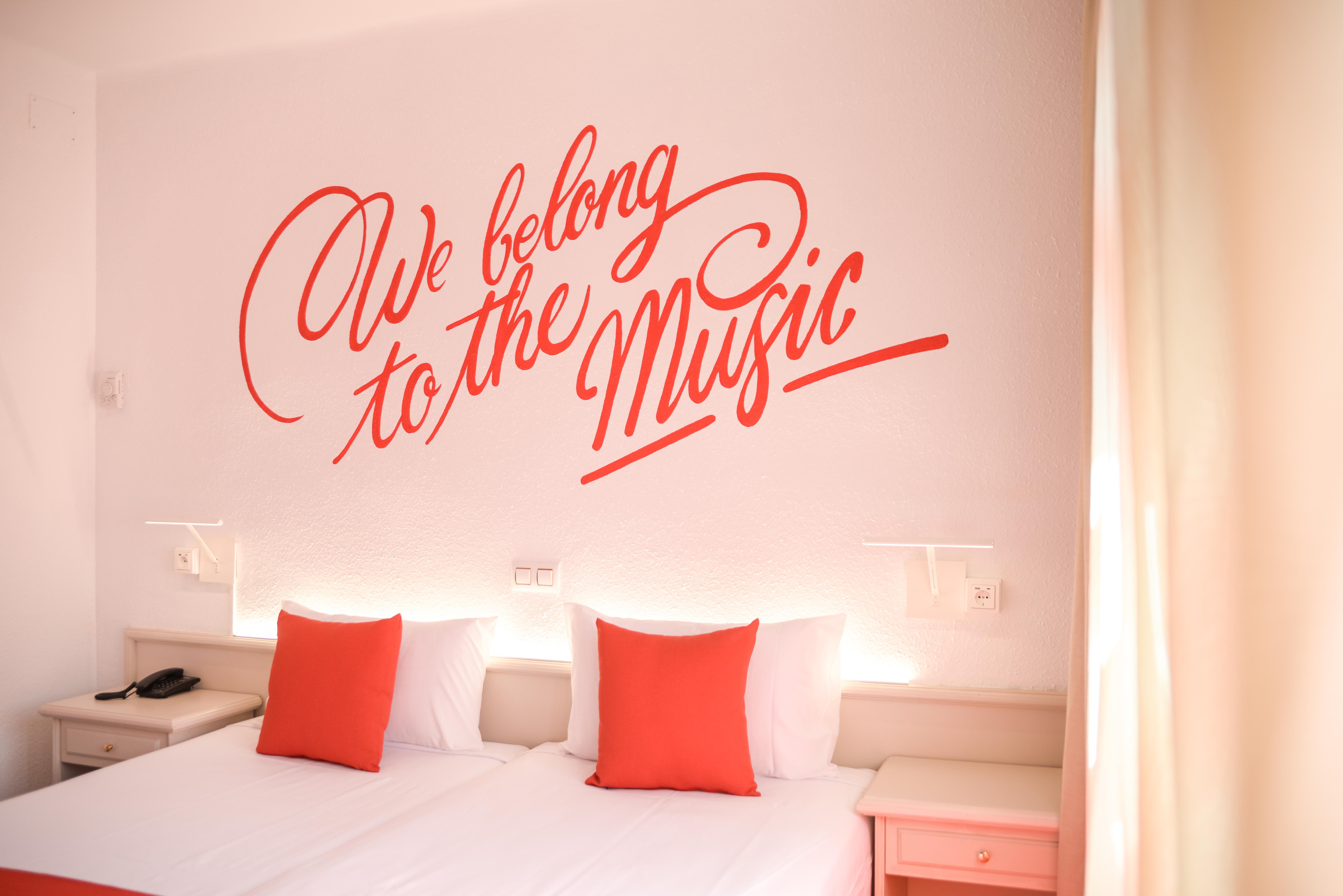 Lloret Vibe Affiliated By Fergus (Adults Only) Lloret de Mar Extérieur photo